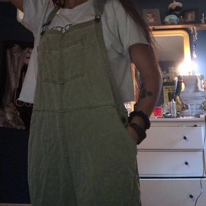 Green lightweight overalls